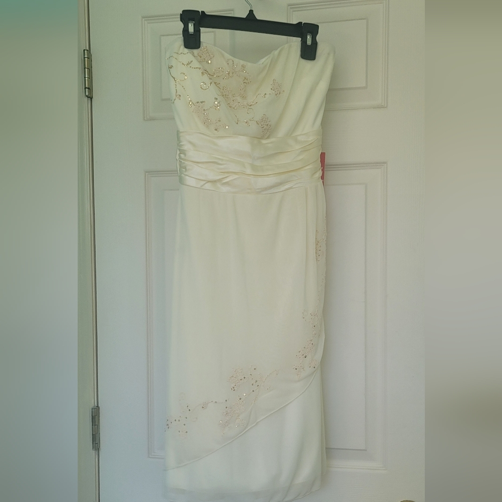Pretty Ivory Dress